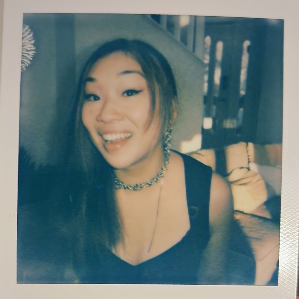 Meet your Posher, Cryssy